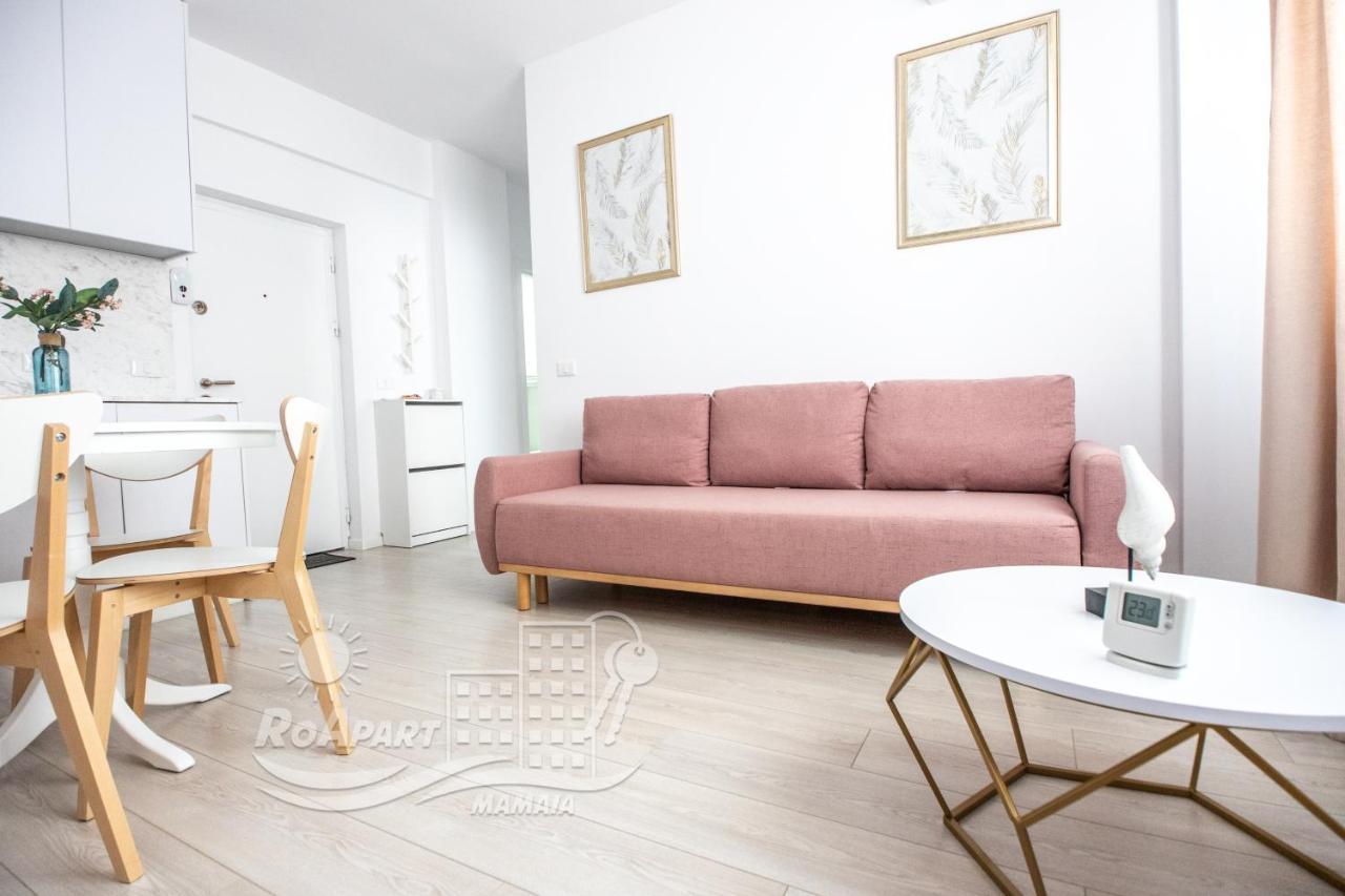 Roapart Mamaia - Family Apartment *
